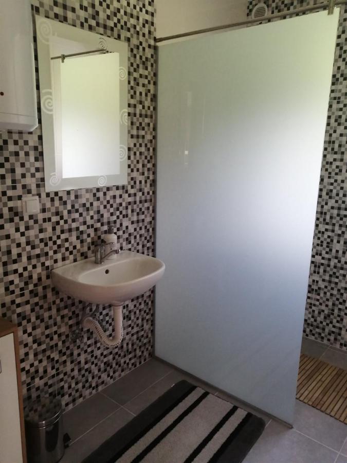 Vacation House Studenac Bihac Exterior photo