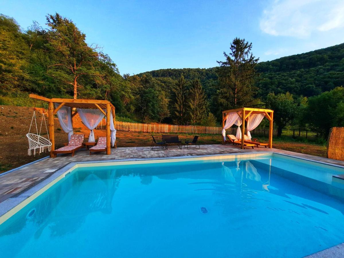 Vacation House Studenac Bihac Exterior photo
